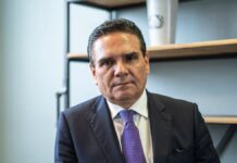 Frenan la orden de captura contra Silvano Aureoles