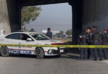 Hallan cuerpo embolsado abajo del puente de Xonacatepec