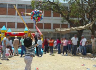 Celebran Día del Niño en prisiones de Puebla