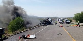 Trasladan a Puebla 18 de las 21 víctimas tras choque en la Cuacnopalan-Oaxaca