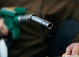 Amenazan a empleados de gasolinera durante asalto en Epatlán