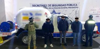 Detienen a tres presuntos huachigaseros en la México-Puebla