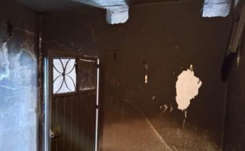 Salvan a adulto mayor de presunto incendio provocado en Huitzilan