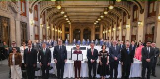 Sheinbaum y empresarios acuerdan mantener canasta básica en 910 pesos