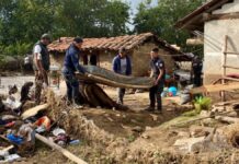 Continúan labores de apoyo tras fuertes lluvias en Chignahuapan