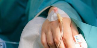 Enfermos terminales podrían tener suicidio asistido en Nueva York