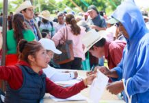 Entregan más de 11 mdp en insumos para el campo en Huatlatlauca