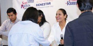 Lupita Cuautle reconoce a jóvenes con beca UDLAP