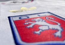 Olympique de Lyon desciende en Francia por crisis financiera