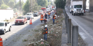 Intervienen tramos carreteros de Puebla para prevenir riesgos durante lluvias