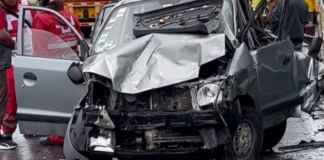 Lluvias provocan carambola de autos en la autopista Amozoc-Perote