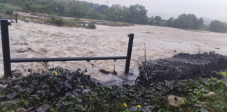 Derrame de hidrocarburo contamina río San Marcos en Puebla