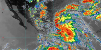Tormentas tropicales Flossie y Barry provocan lluvias intensas en México