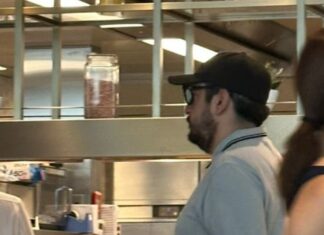 Justifican que Andy López no sea austero por no ser servidor público