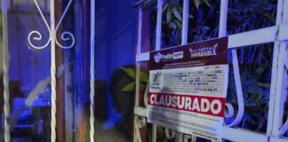 Normatividad clausura tres bares en Puebla por irregularidades