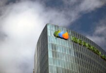 Iberdrola no debería abandonar México, afirma Sheinbaum