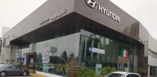 Roban computadoras y herramienta a concesionaria de autos en Angelópolis