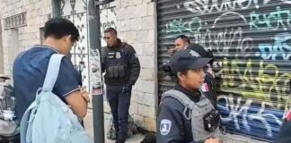 Carteristas golpean a policía por intentar detenerlos en la Joaquín Colombres