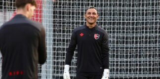 Keylor Navas deja equipo argentino para jugar en Pumas