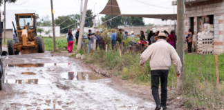 Lupita Cuautle inicia adoquinamiento de la calle Emiliano Zapata