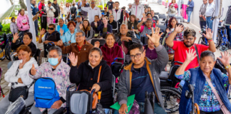 MariElise Budib entrega aparatos funcionales a 74 personas