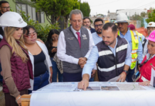 Pepe Chedraui supervisa rehabilitación vial en la colonia Aquiles Serdán