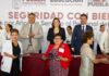 Presidenta del Congreso reconoce dedicación de docentes en Puebla