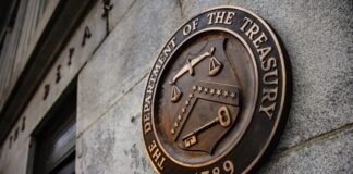 EU retrasa sanciones a CIBanco, Intercam y Vector