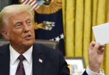 Trump envió carta a Sheinbaum para informarla de nuevo arancel