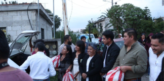 Cuautlancingo entrega apoyos y anuncia obras en Nuevo León