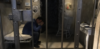 Robo y delitos contra la salud dominan cárceles de Puebla