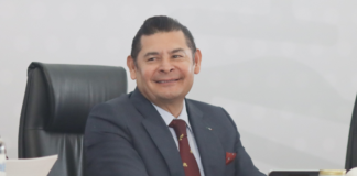 Armenta llama a migrantes a invertir en Polo de Desarrollo Económico