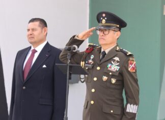 Rinde protesta el nuevo comandante de la 25 Zona Militar