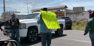 Por presuntas extorsiones en el penal de San Miguel, bloquean Periférico