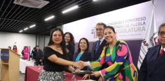 Laura Artemisa reconoce profesionalización de 52 graduados del IAP