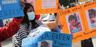 Exigen aparición de Nathalia Eileen; madre cambió versiones