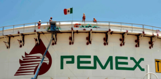 Pemex atiende derrame en oleoducto cerca de Huauchinango
