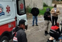 Hombre sufre caída y electrocución en Tlatlauquitepec