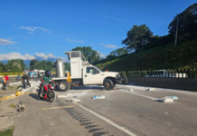 Camioneta choca y deja lesionado grave en la Puebla-Orizaba