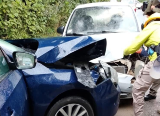 Cuatro accidentes en Arco Sur de Teziutlán por clima y asfalto mojado