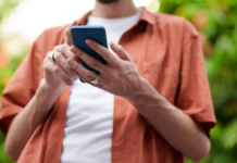 Facebook elimina grupo en Italia que difundía fotos íntimas sin permiso