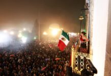 Bety Sánchez da su primer Grito de Independencia en Zacatlán