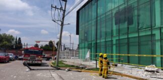 Colapsa parte del techo del CIS Cuautlancingo