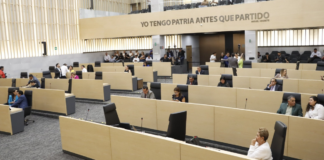 No habrá aumento para diputados locales en Puebla para 2026