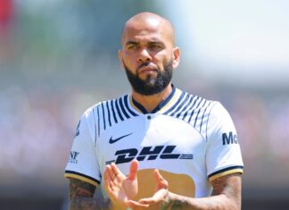 TAS destapa doble contrato de Dani Alves con Pumas