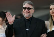 Guillermo del Toro deslumbra en Venecia con “Frankenstein”