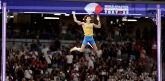 Duplantis rompe su 14vo récord mundial con un salto de 6.30 metros