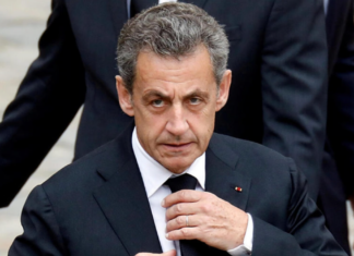 Nicolas Sarkozy, expresidente francés, condenado a cinco años de prisión