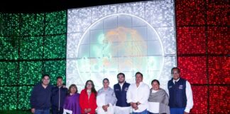 Por Fiestas Patrias, encienden 230 adornos luminosos en San Andrés Cholula