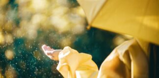 Por lluvias, piden no tirar basura en calles ni alcantarillas